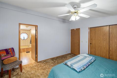 11122 127th Street Court E Puyallup WA 98374
