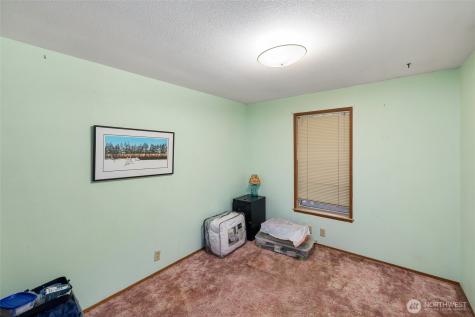 11122 127th Street Court E Puyallup WA 98374
