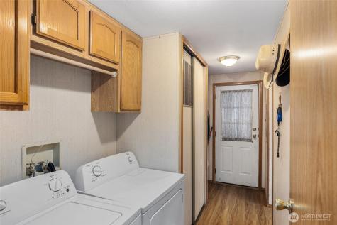 11122 127th Street Court E Puyallup WA 98374
