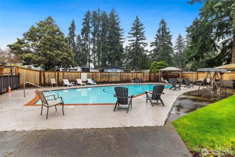 11122 127th Street Court E Puyallup WA 98374