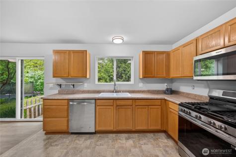 5670 Swift Creek Drive Mount Vernon WA 98273