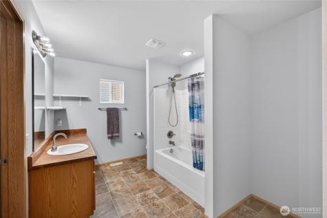 5670 Swift Creek Drive Mount Vernon WA 98273