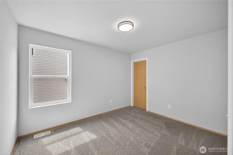 5670 Swift Creek Drive Mount Vernon WA 98273