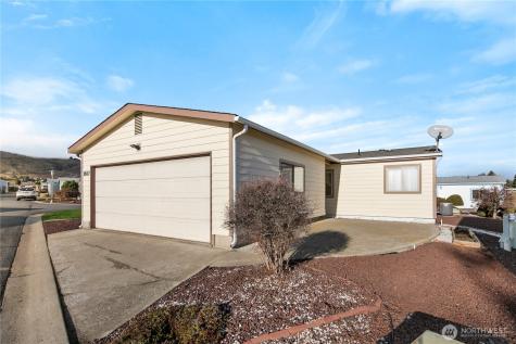 1610 Twin Peaks Drive Wenatchee WA 98801