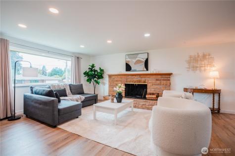 20840 102nd Avenue SE Kent WA 98031