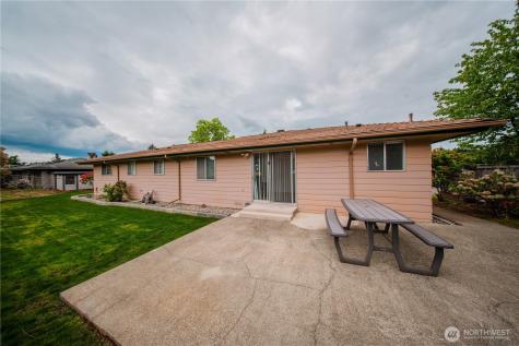 20840 102nd Avenue SE Kent WA 98031