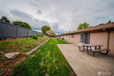 20840 102nd Avenue SE Kent WA 98031