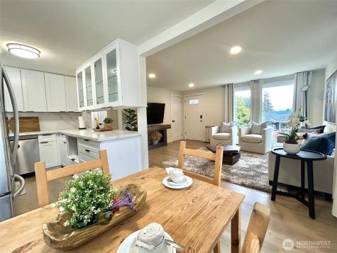 7353 29th Avenue SW Seattle WA 98126