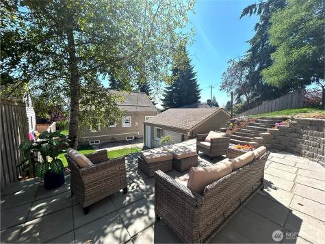 7353 29th Avenue SW Seattle WA 98126