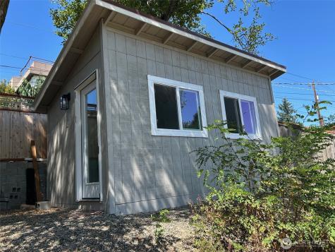 7353 29th Avenue SW Seattle WA 98126