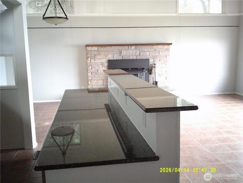 562 Pebble Beach Drive Oak Harbor WA 98239