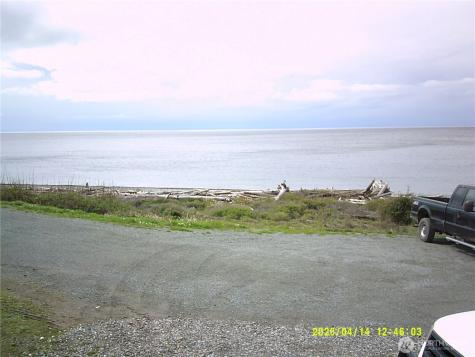 562 Pebble Beach Drive Oak Harbor WA 98239