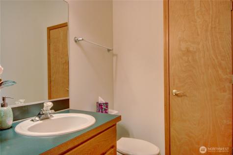 170 13th Court Oak Harbor WA 98277