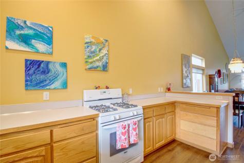 170 13th Court Oak Harbor WA 98277