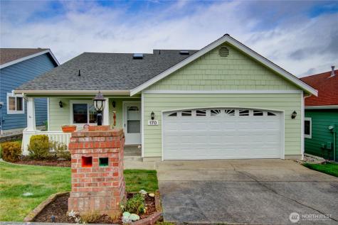 170 13th Court Oak Harbor WA 98277