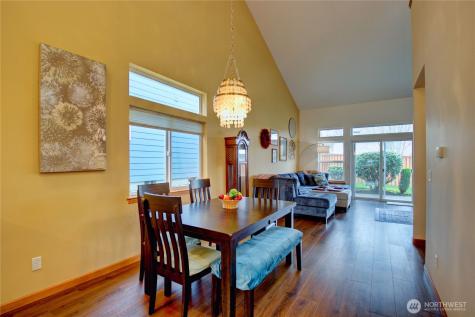 170 13th Court Oak Harbor WA 98277