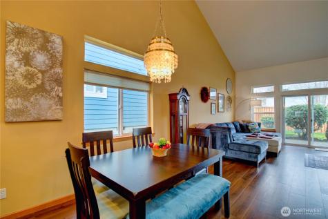 170 13th Court Oak Harbor WA 98277
