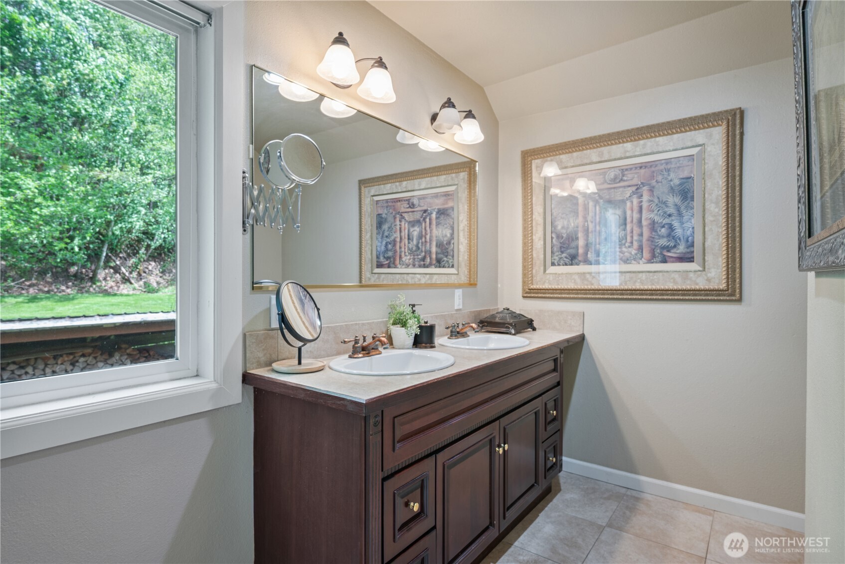 1304 Coal Creek Road Longview WA 98632