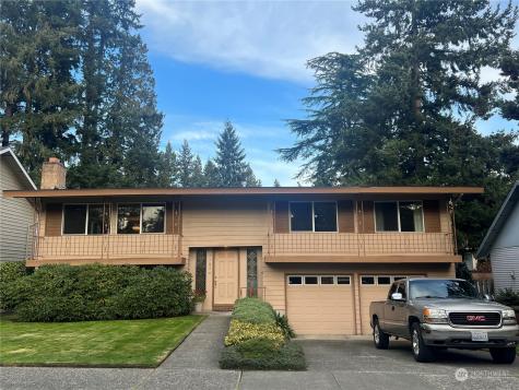 11876 142nd Kirkland WA 98034