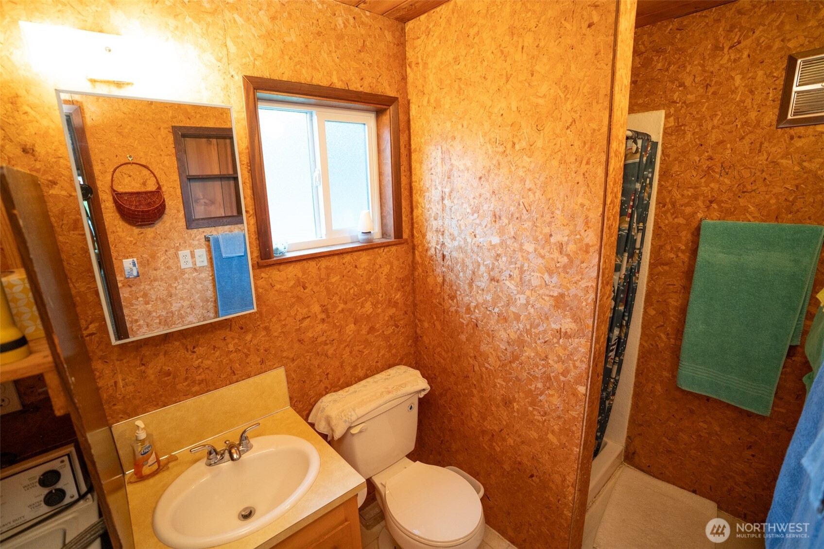 120 N Ayock Beach Drive Lilliwaup WA 98555