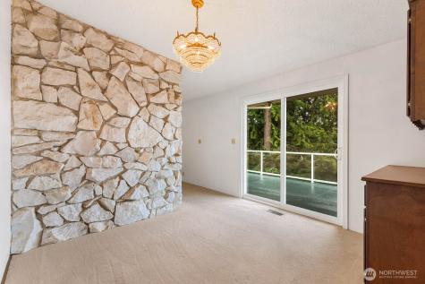 7413 Soundview Drive Edmonds WA 98026