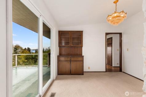 7413 Soundview Drive Edmonds WA 98026