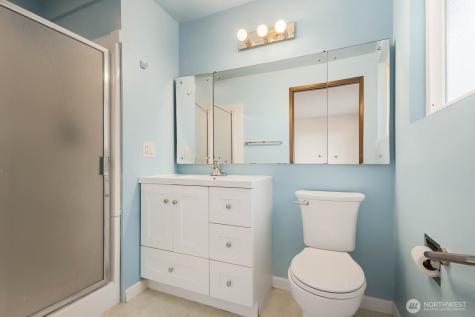 7413 Soundview Drive Edmonds WA 98026