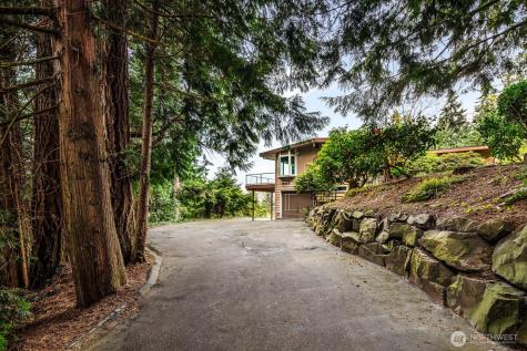 7413 Soundview Drive Edmonds WA 98026