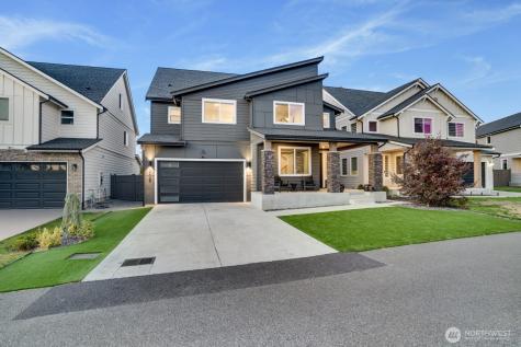 2302 29th Street Pl SE Puyallup WA 98374