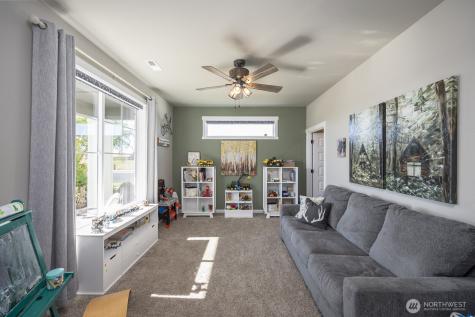 4750 W Hawk Moses Lake WA 98837