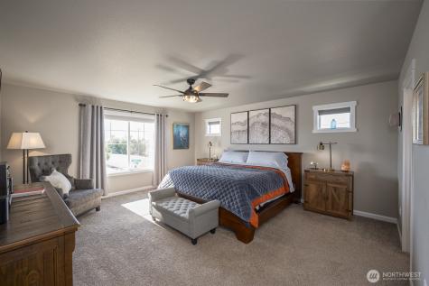 4750 W Hawk Moses Lake WA 98837