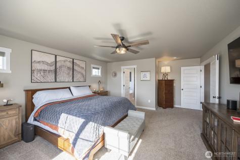 4750 W Hawk Moses Lake WA 98837