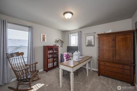 4750 W Hawk Moses Lake WA 98837