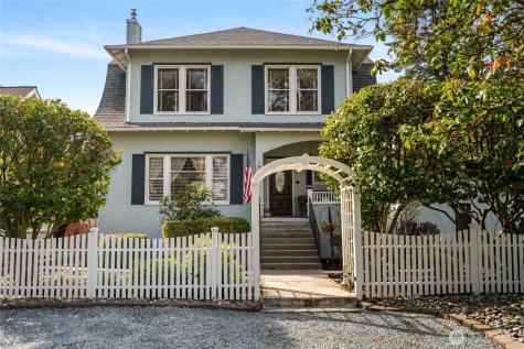 1507 15th Street Anacortes WA 98221
