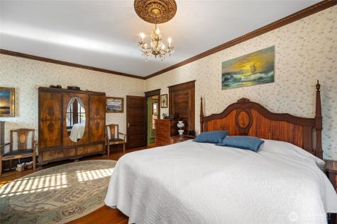 1507 15th Street Anacortes WA 98221