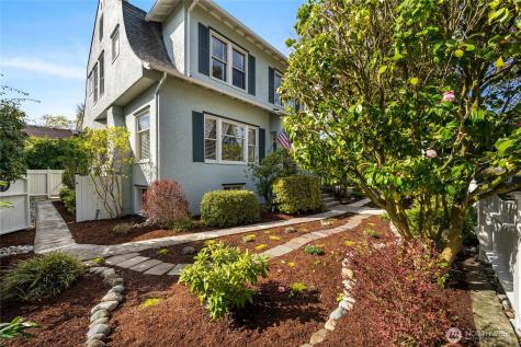 1507 15th Street Anacortes WA 98221
