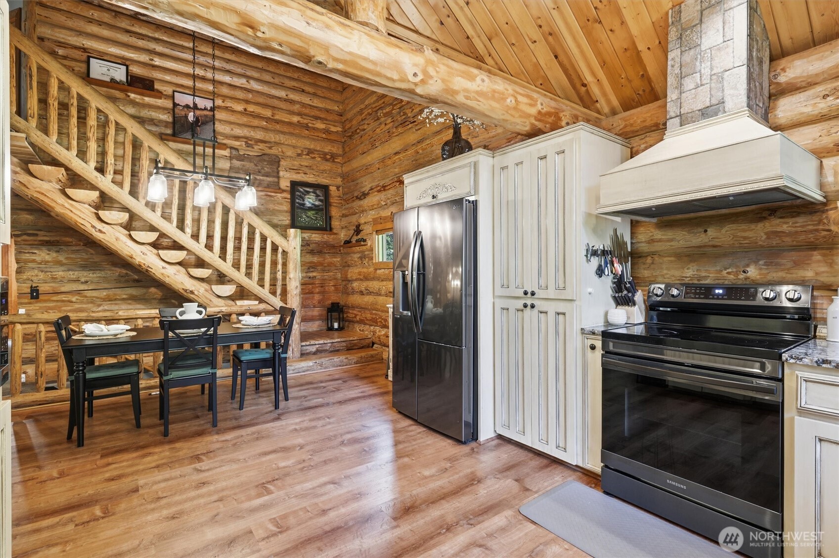 34184 SE 327th Place Ravensdale WA 98051