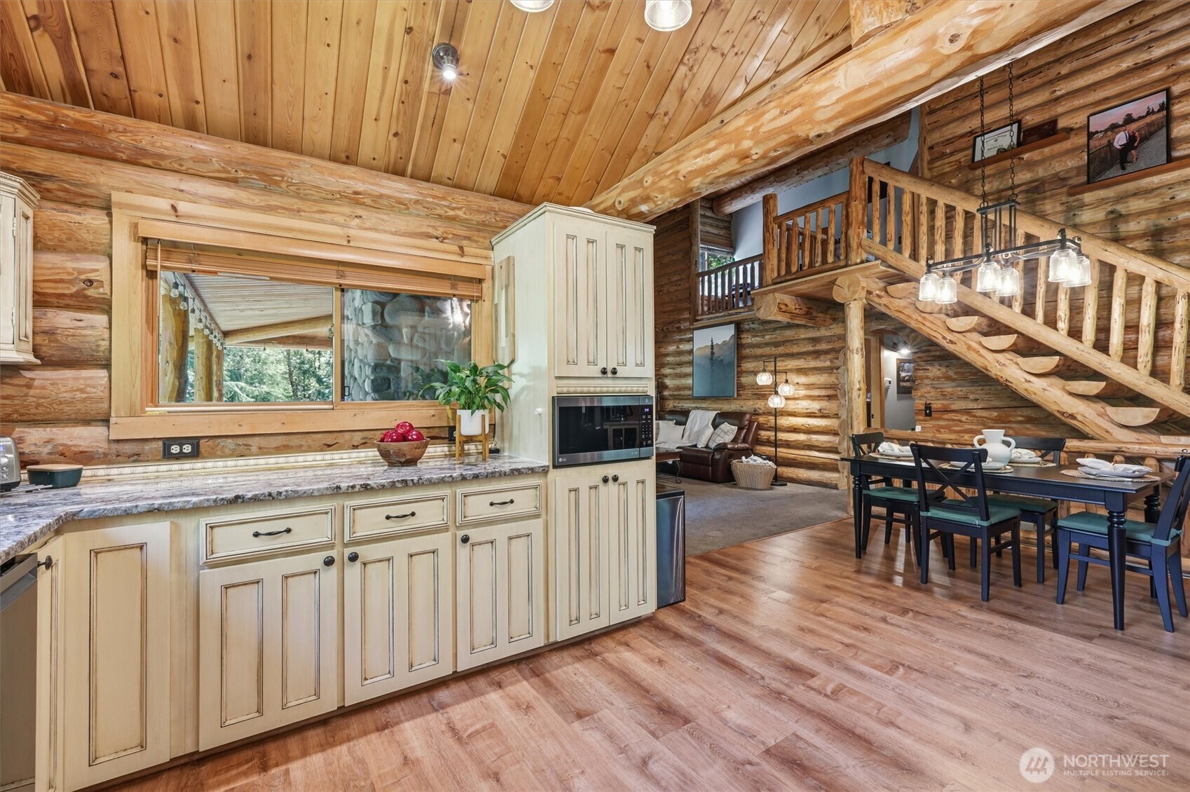 34184 SE 327th Place Ravensdale WA 98051