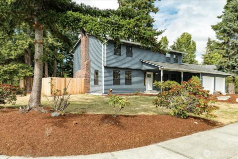 1076 NW Kitsap Terrace Oak Harbor WA 98277