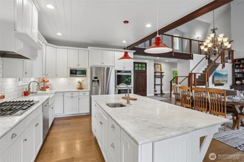 24827 NE 80th Street Redmond WA 98053