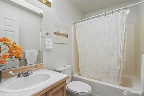 314 Factory Avenue N Renton WA 98057