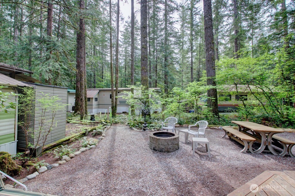 71 Wilderness Way Deming WA 98244