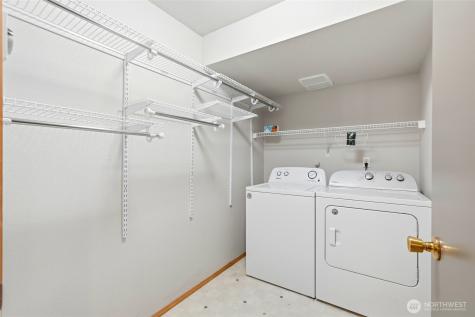 8913 1st Place SE Lake Stevens WA 98258