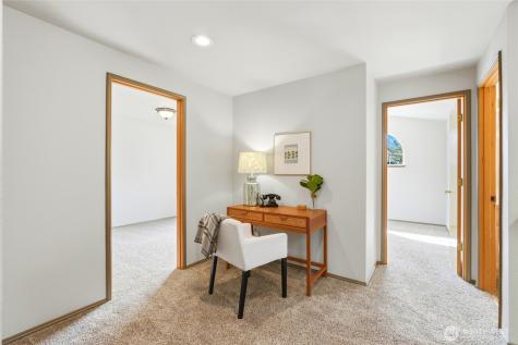 8913 1st Place SE Lake Stevens WA 98258