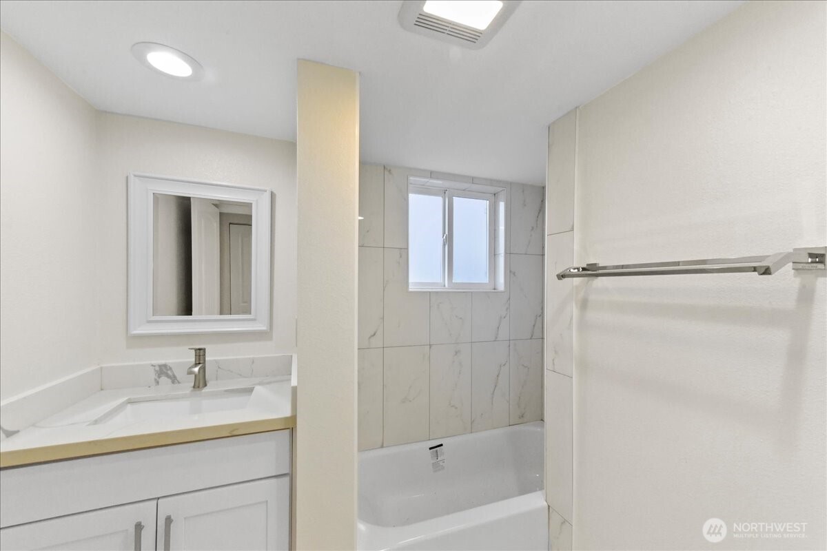 2202 20th Avenue S Seattle WA 98144