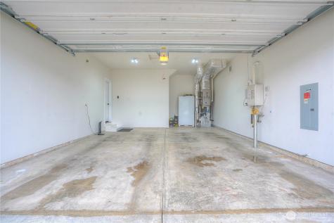2336 41st Avenue SE Puyallup WA 98374