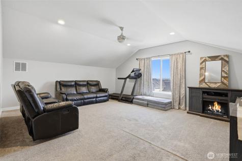 5013 Meadow View Drive Pasco WA 99301