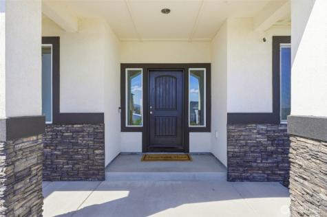 5013 Meadow View Drive Pasco WA 99301