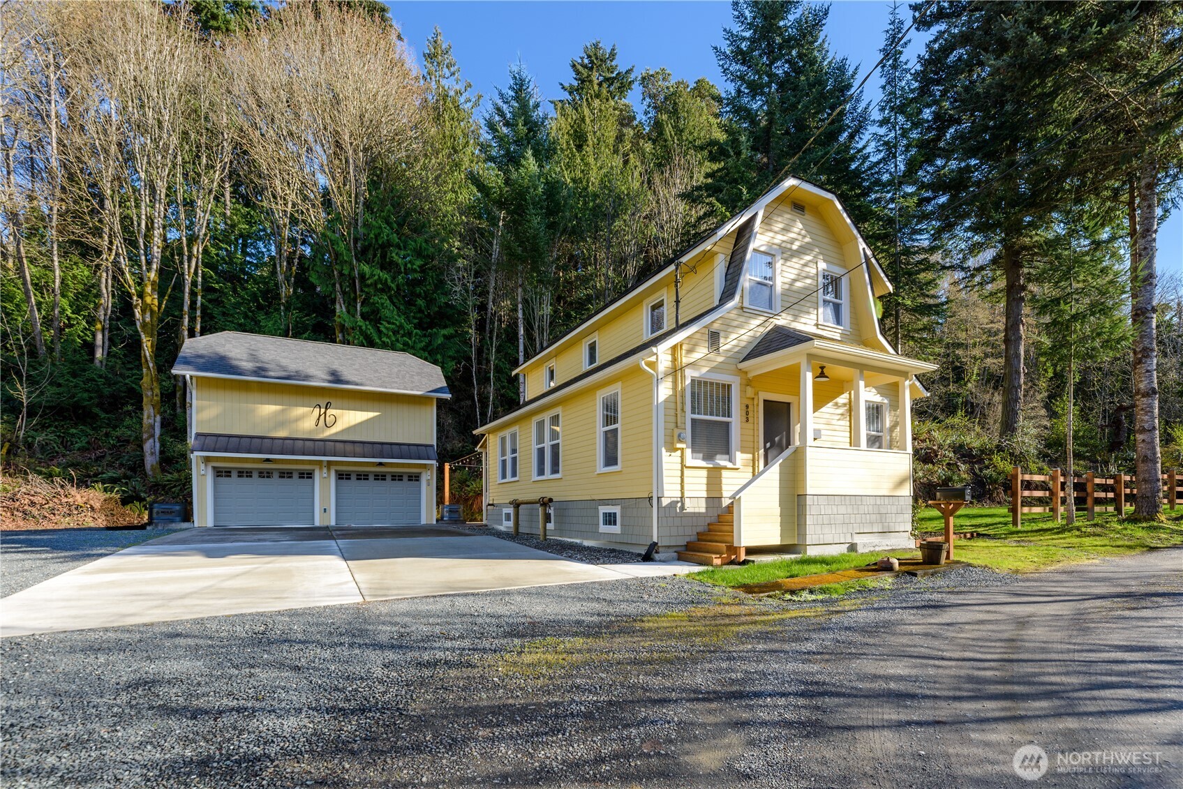 903 Valley Street Port Angeles WA 98362