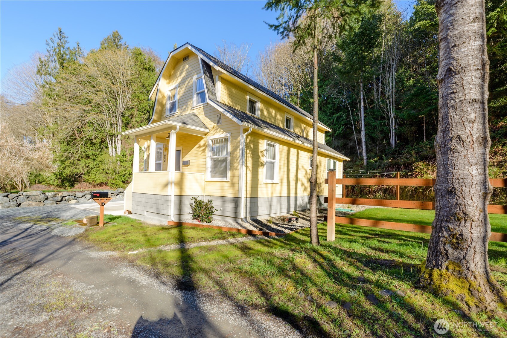 903 Valley Street Port Angeles WA 98362